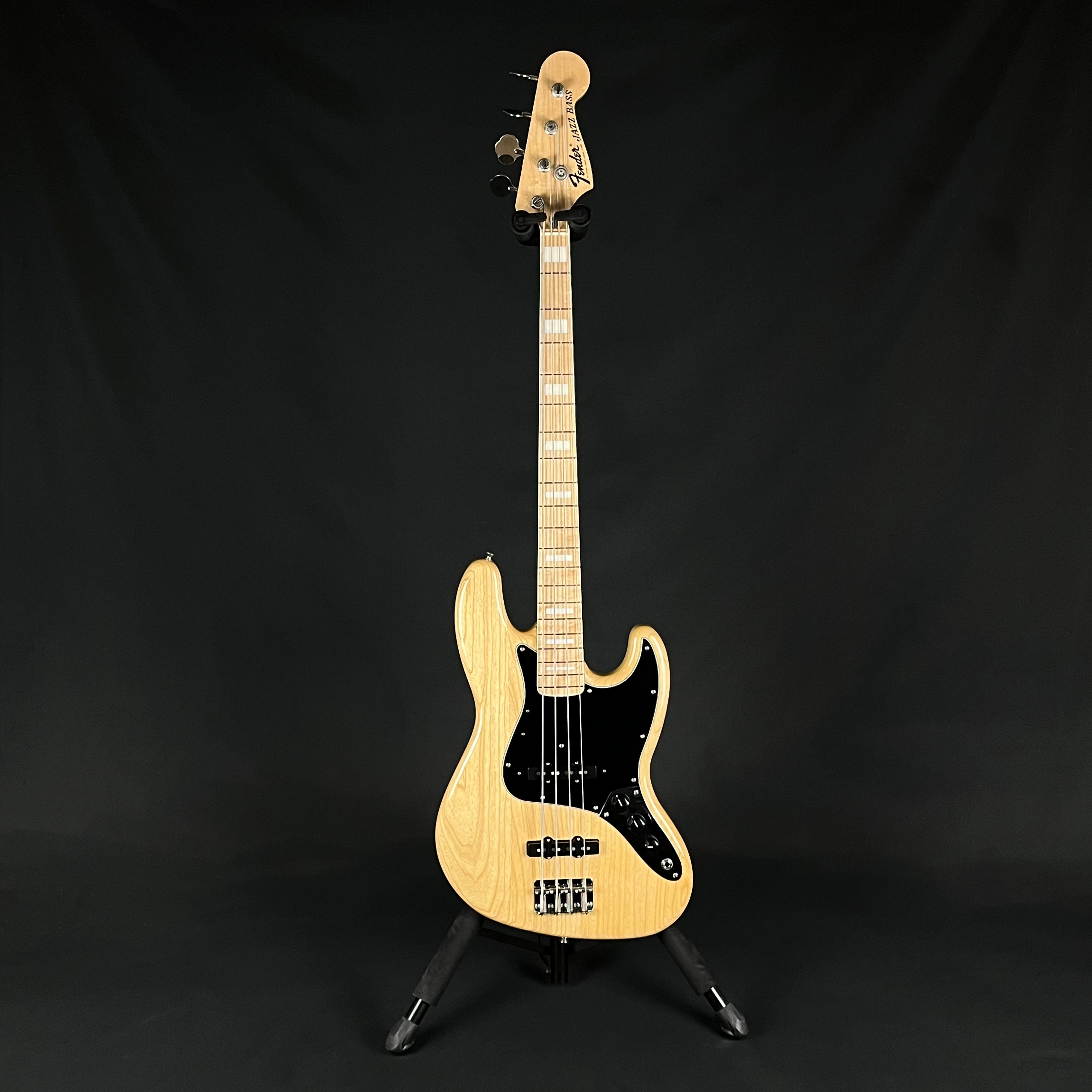Fender Japan Traditional II 70s Jazz Bass