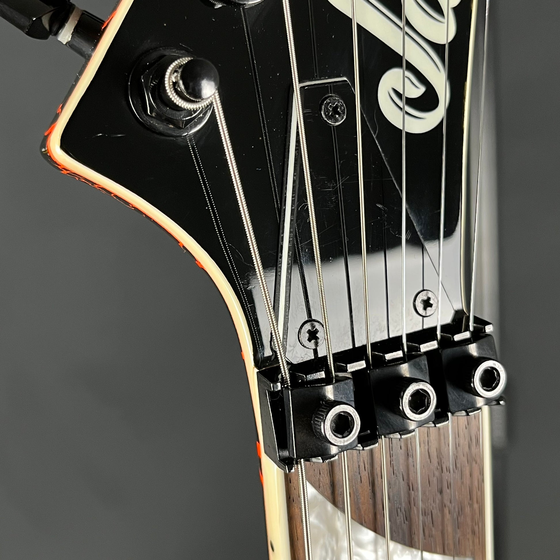 Jackson X Series Soloist SLX Crackle