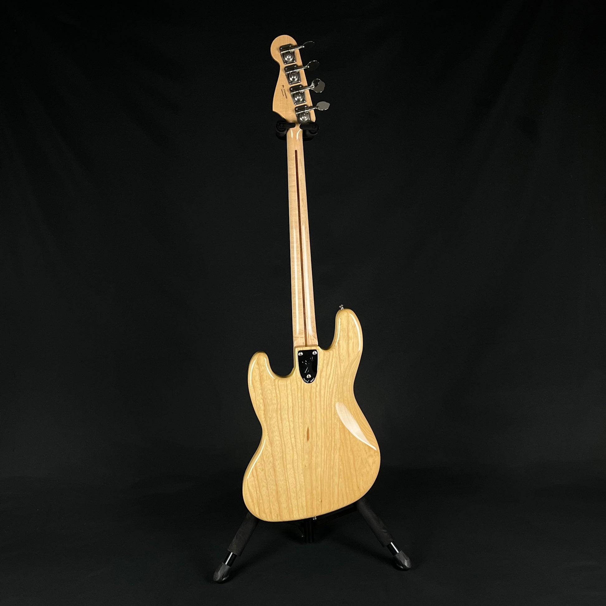 Fender Japan Traditional II 70s Jazz Bass