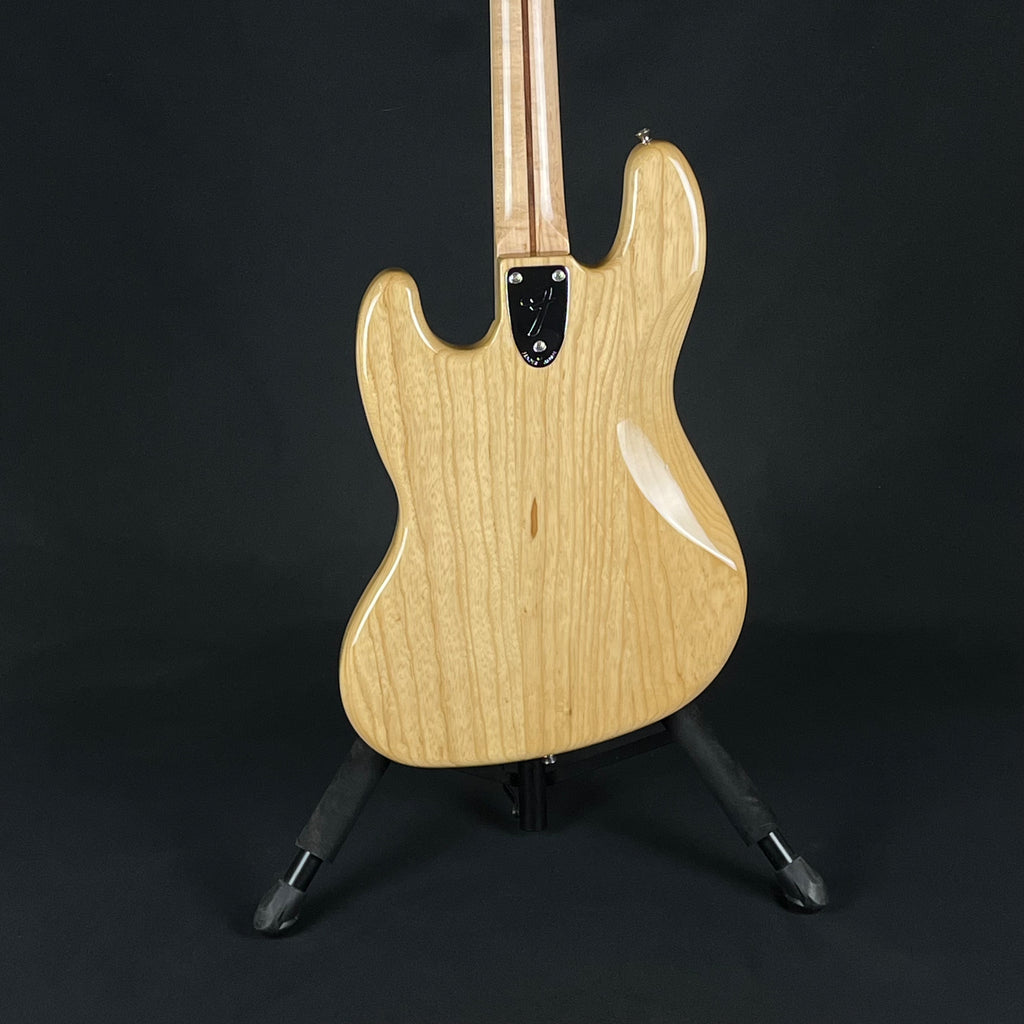 Fender Japan Traditional II 70s Jazz Bass