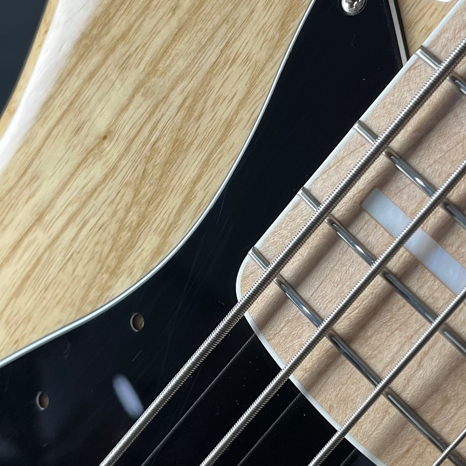 Fender Japan Traditional II 70s Jazz Bass