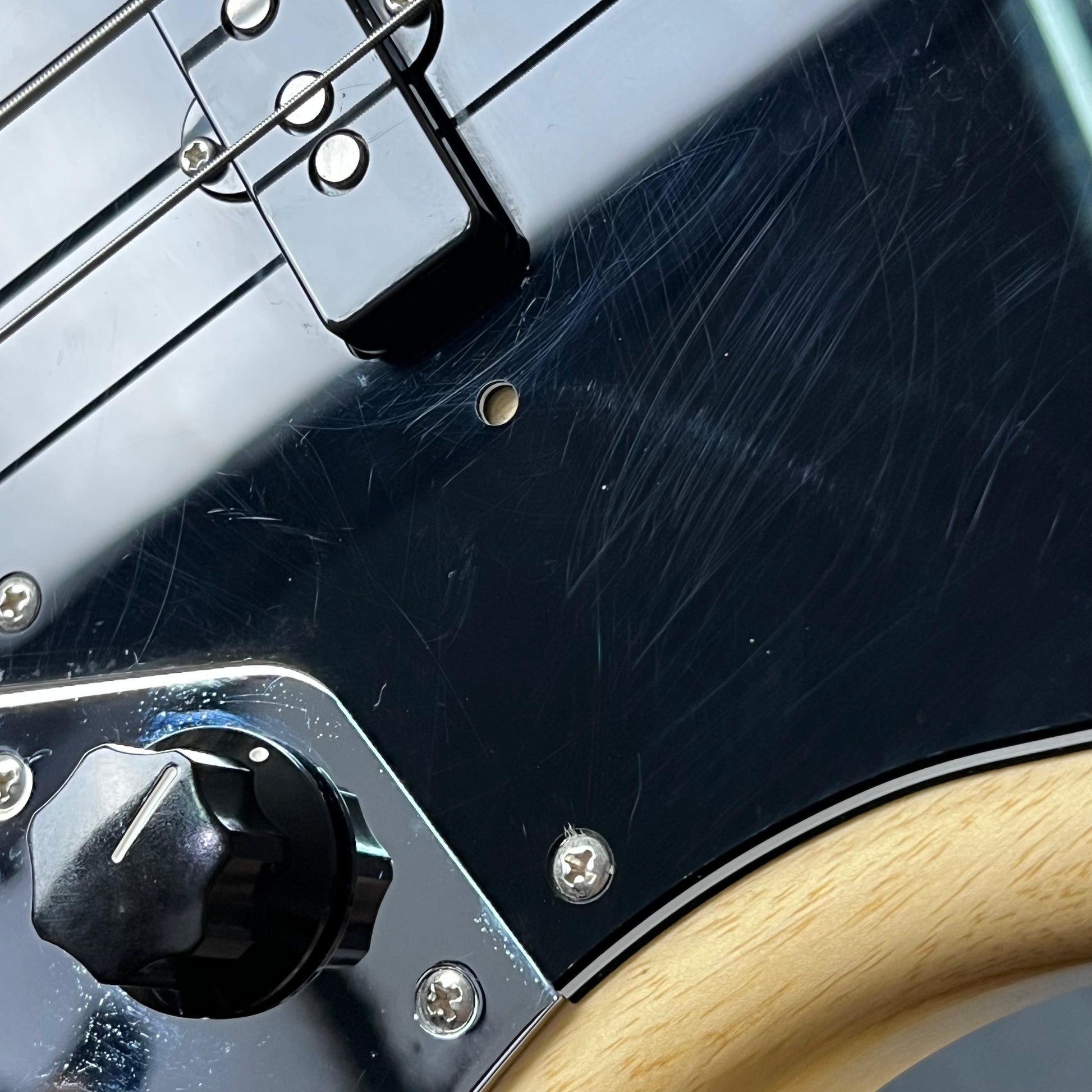 Fender Japan Traditional II 70s Jazz Bass