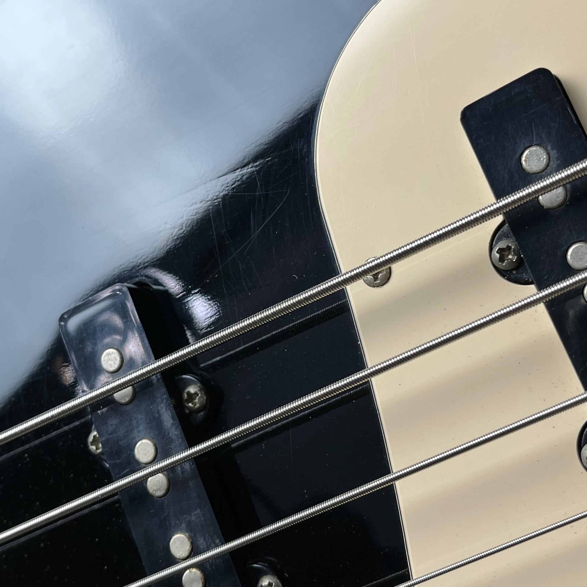 Squier Jazz Bass
