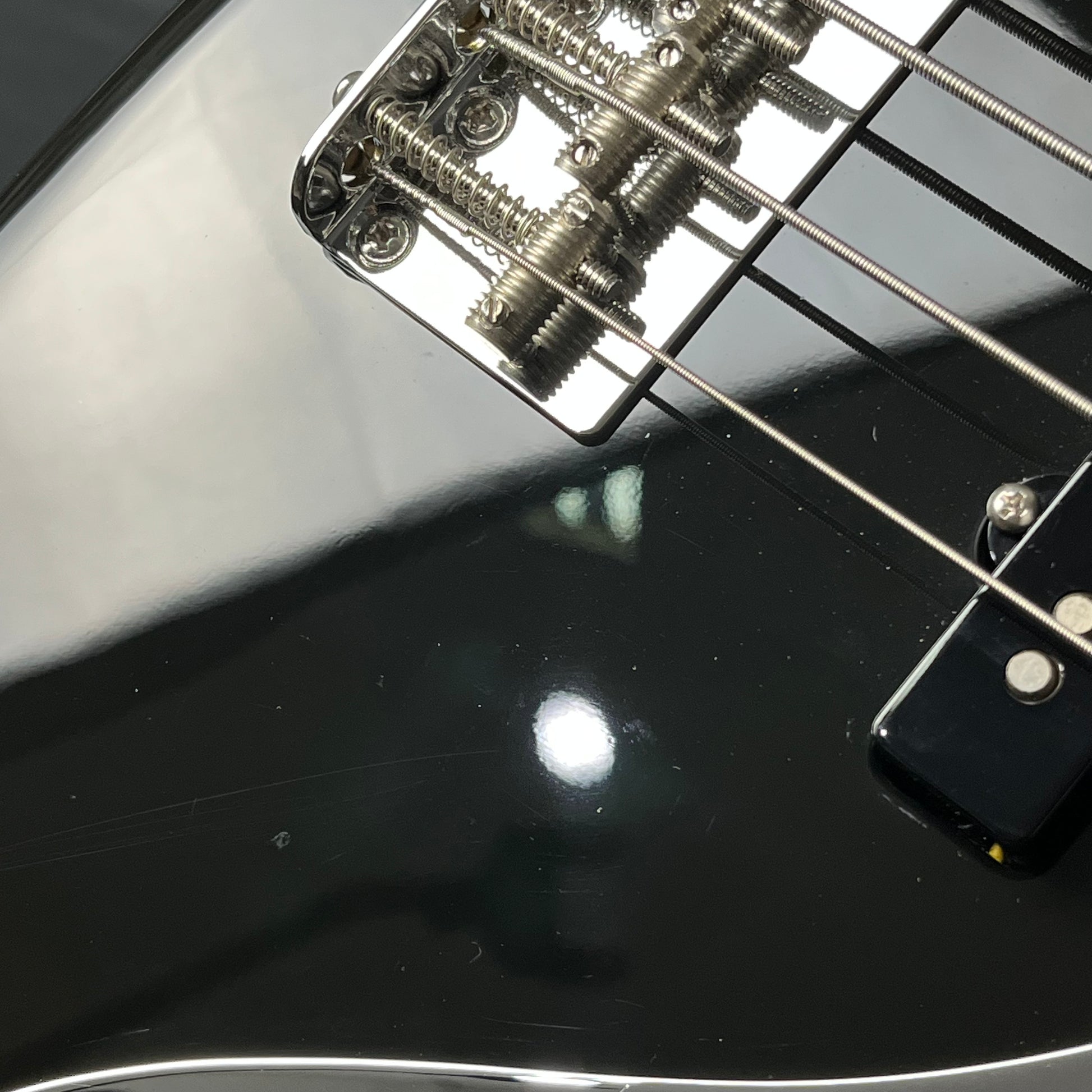 Fender Vintera II 60s Jazz Bass