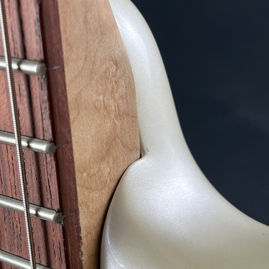 Ibanez SR300E Bass
