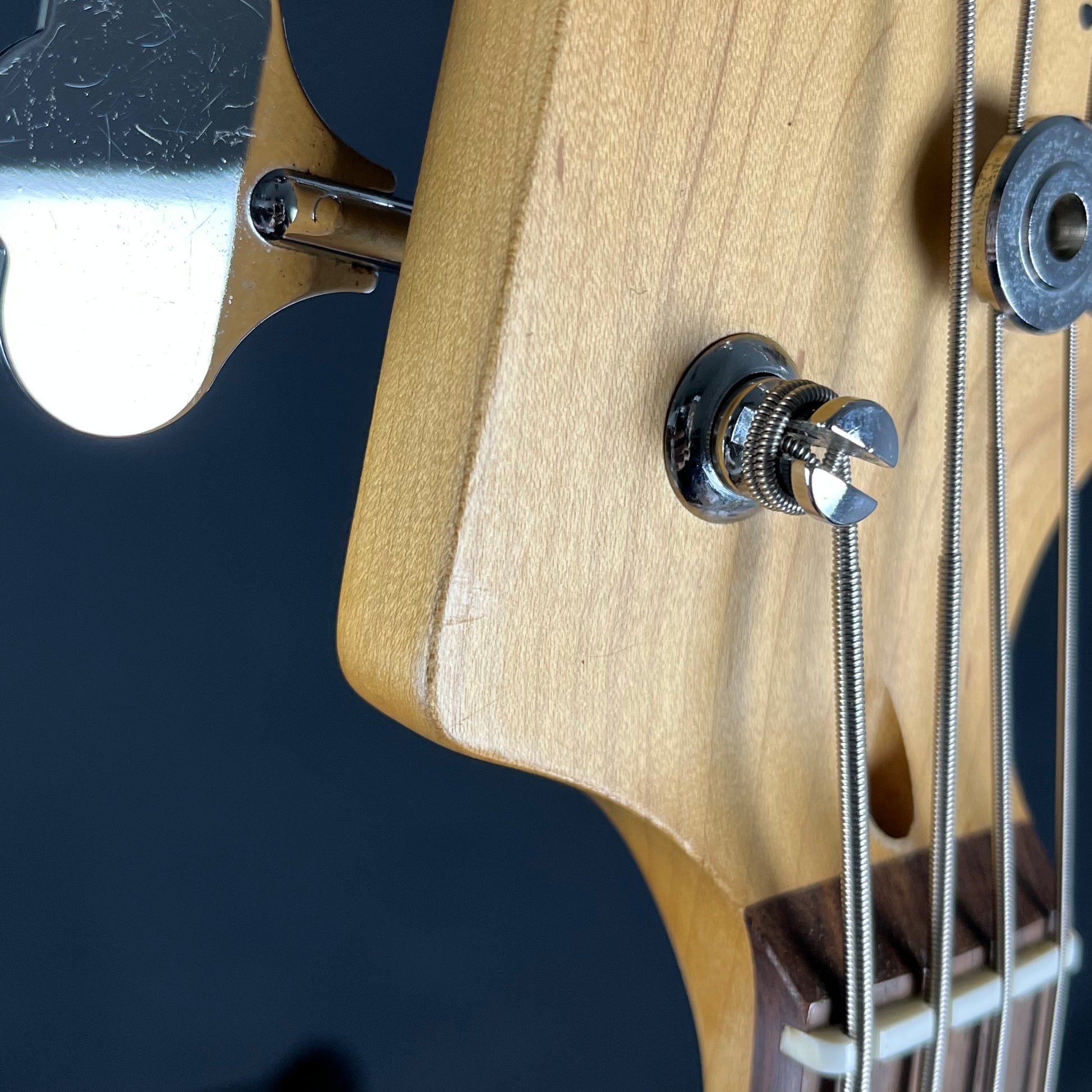 Squier Affinity Jazz Bass