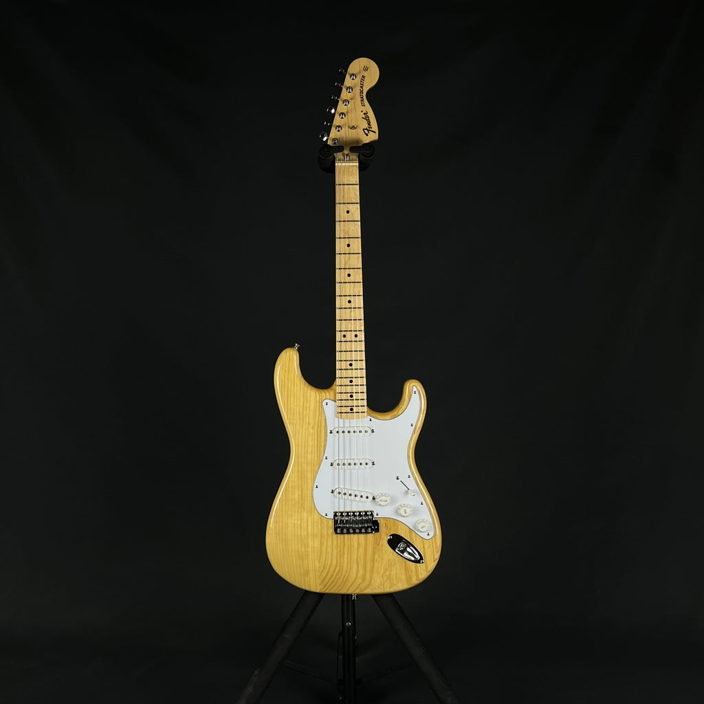 Fender Japan Stratocaster ST72 Ash