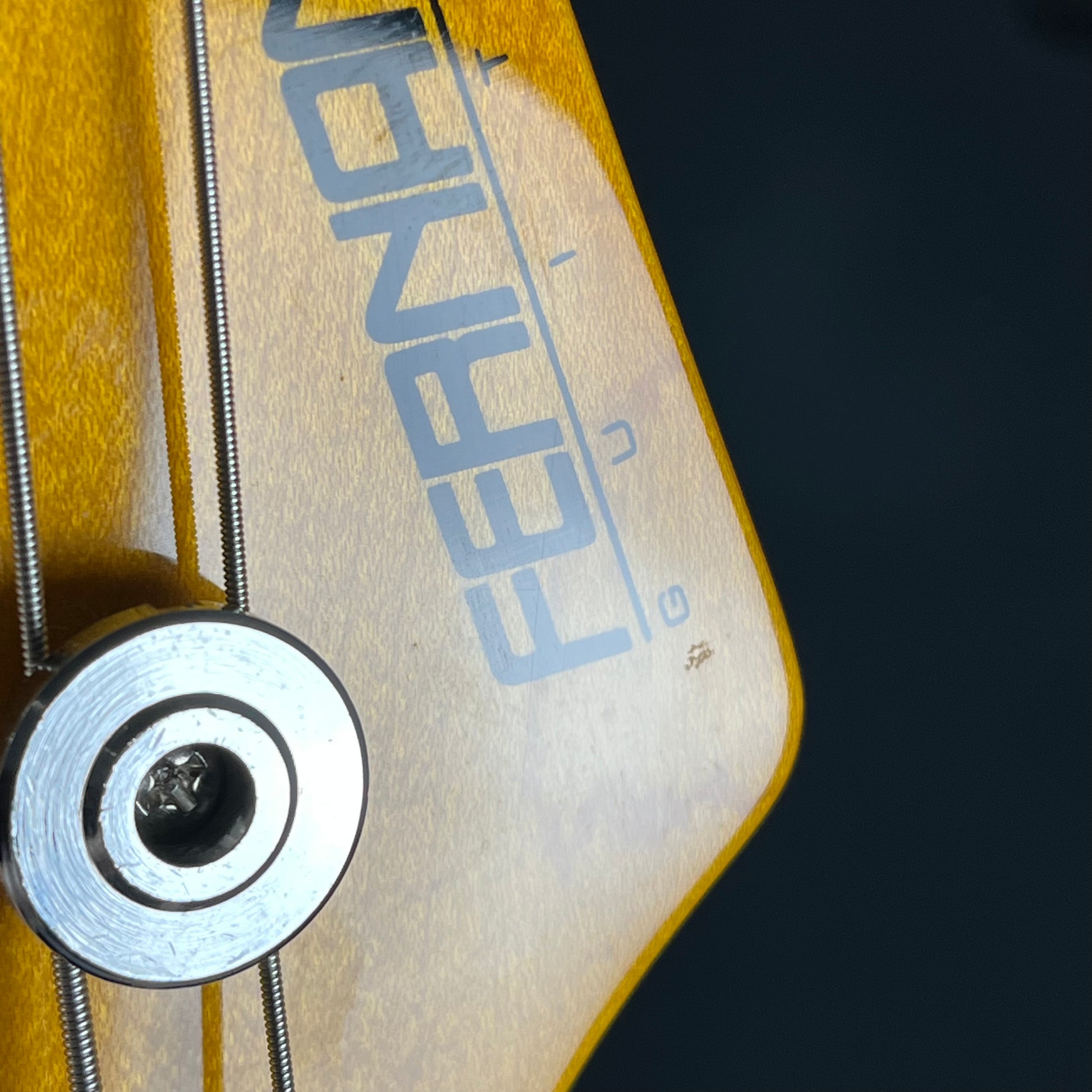 Fernandes Jazz Bass