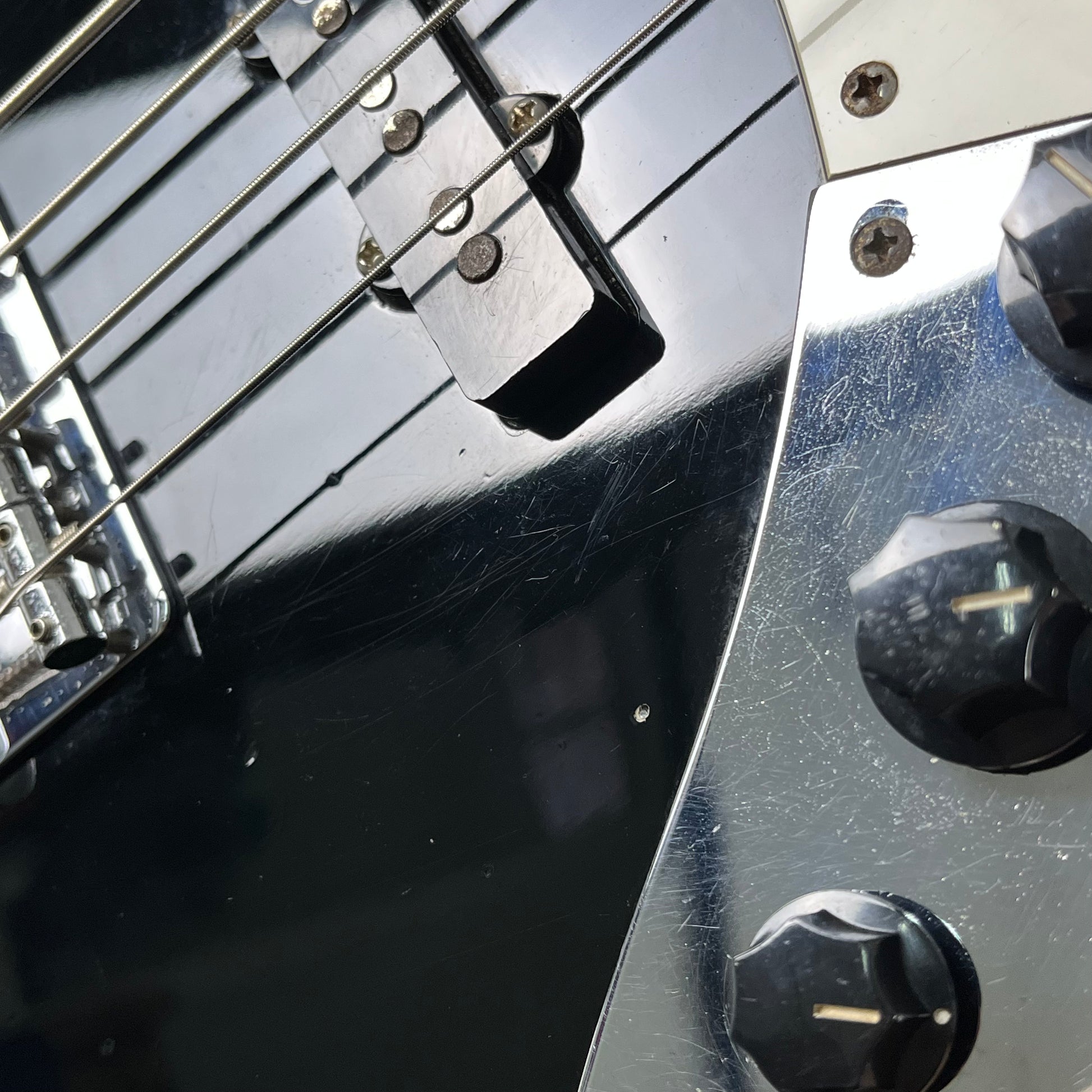 Squier Affinity Jazz Bass