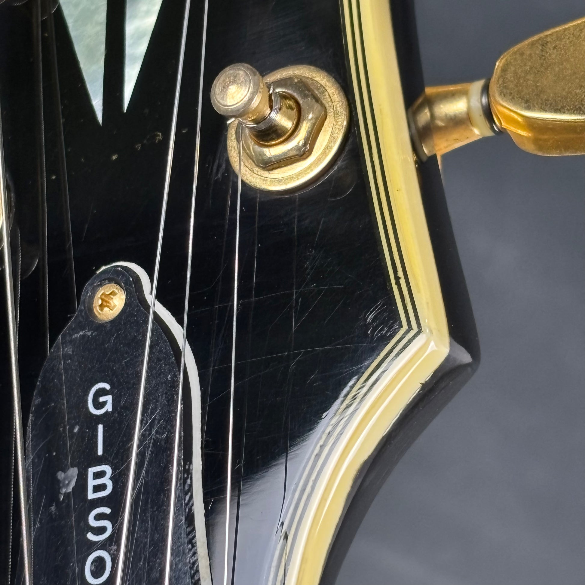 Epiphone Les Paul Custom *คอร้าว*