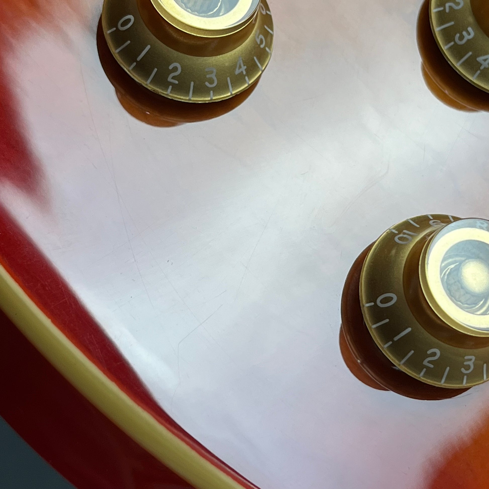 Maestro by Gibson Les Paul