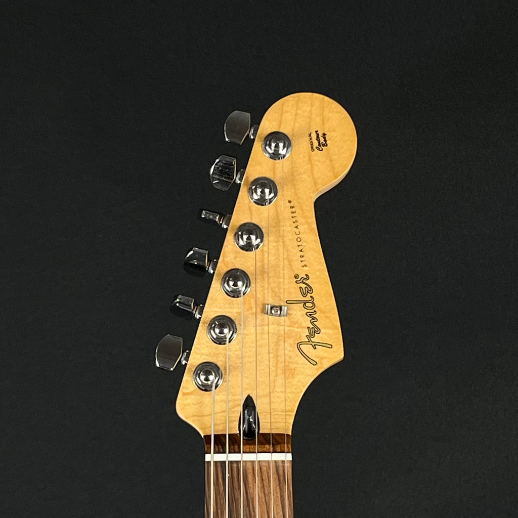 Fender Player Stratocaster HSS Plus Top