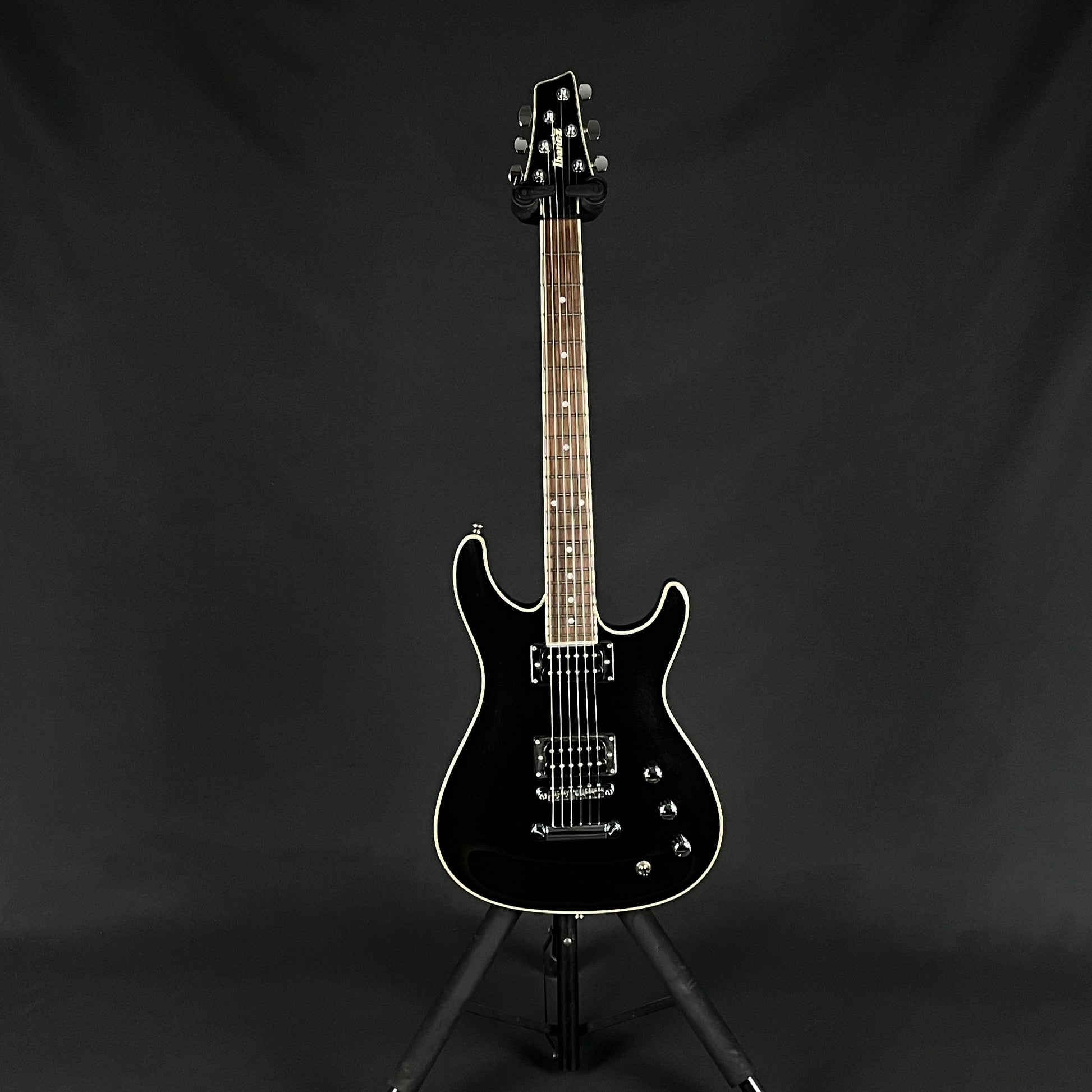 Ibanez GSZ220