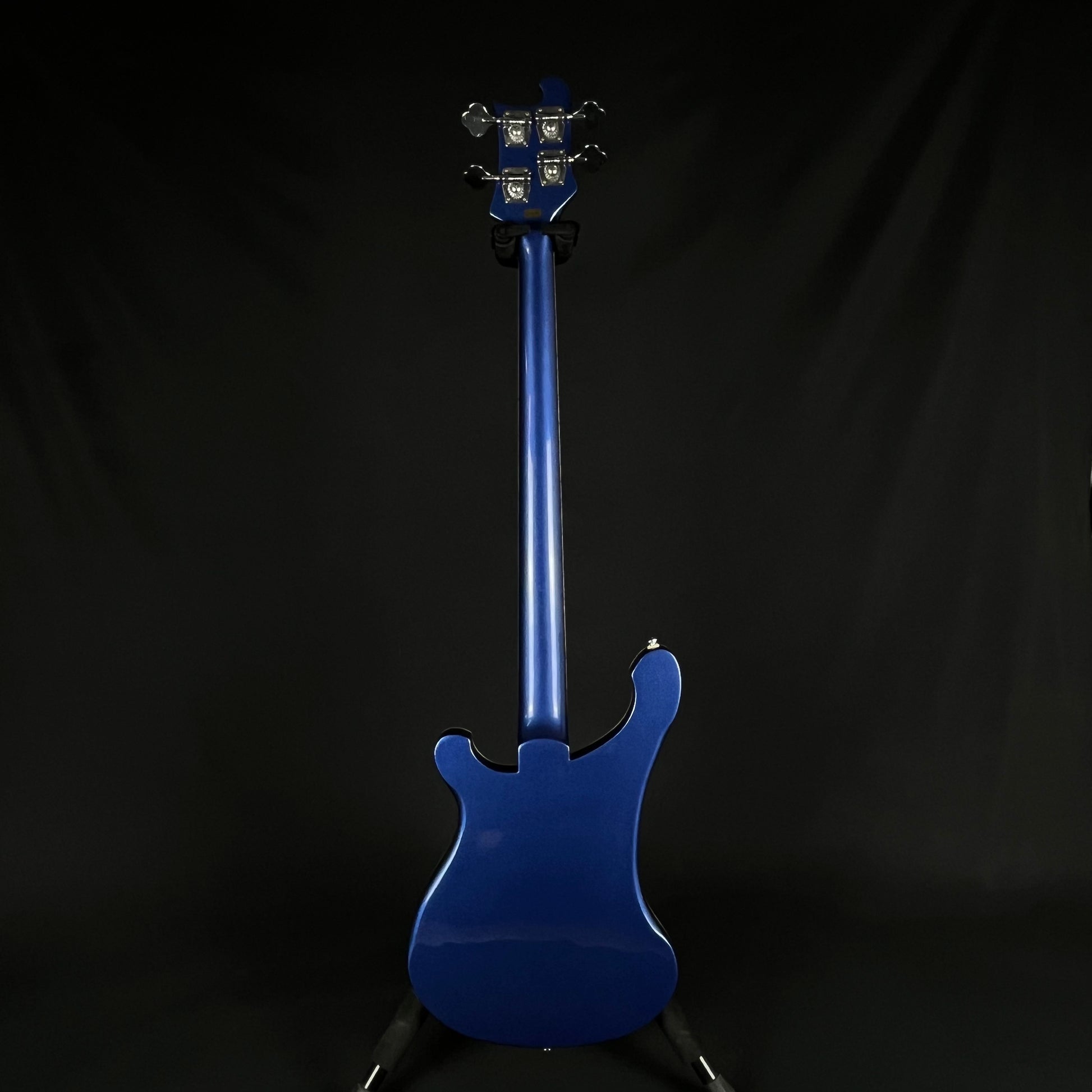 Monogram MR-900B Bass