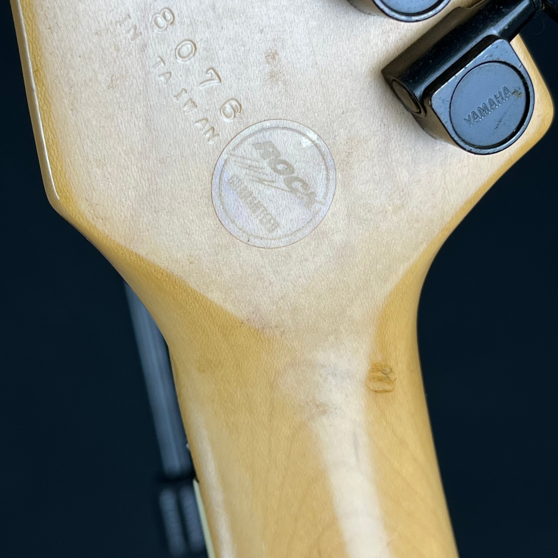 YAMAHA RGX612S