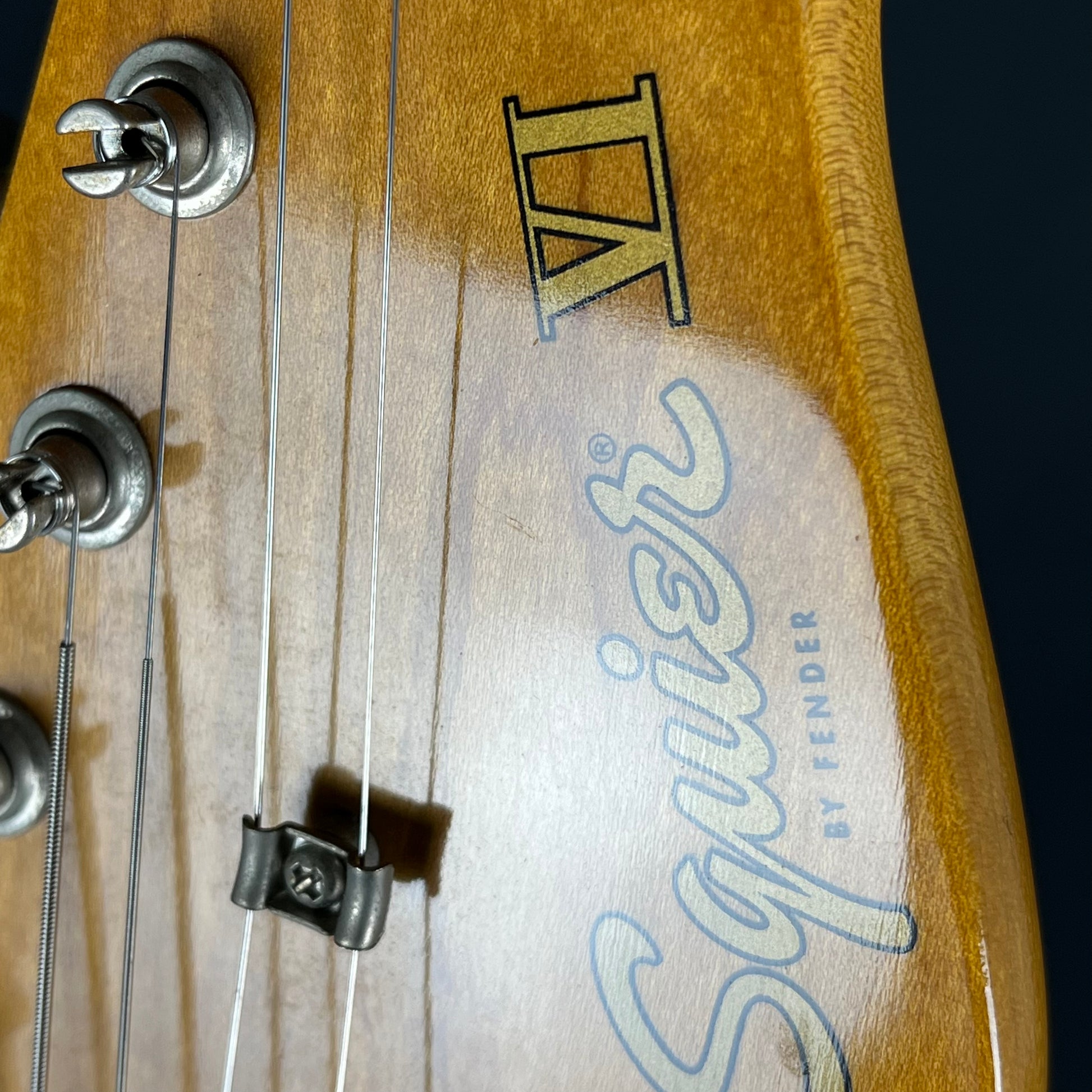 Squier Classic Vibe Bass VI 2019