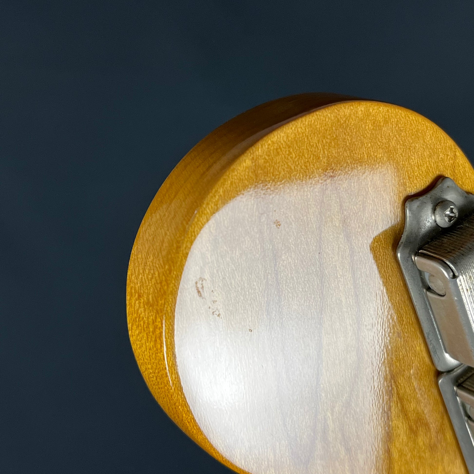 Squier Classic Vibe Bass VI 2019