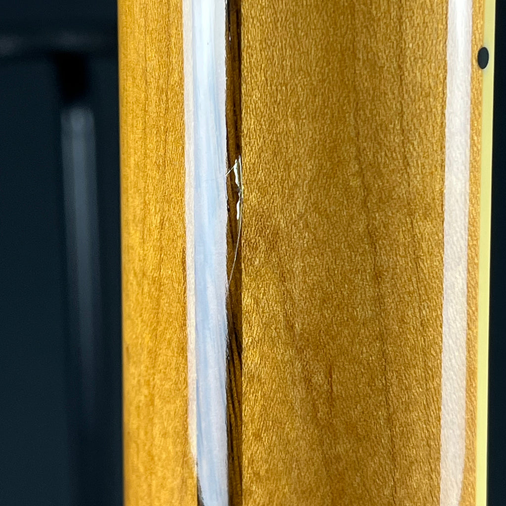 Squier Classic Vibe Bass VI 2019