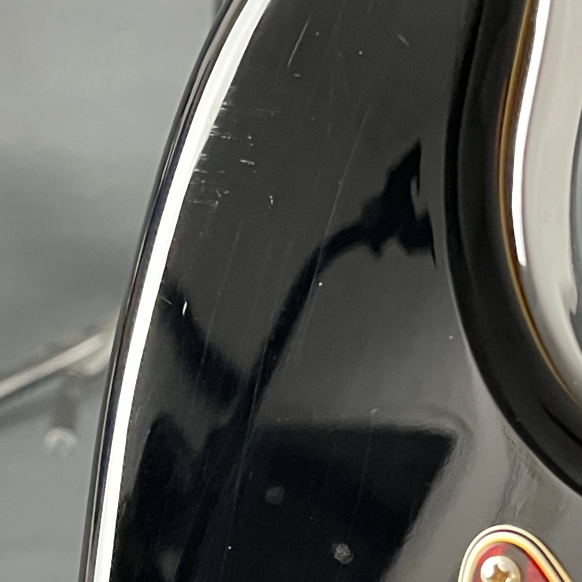 Squier Classic Vibe Bass VI 2019