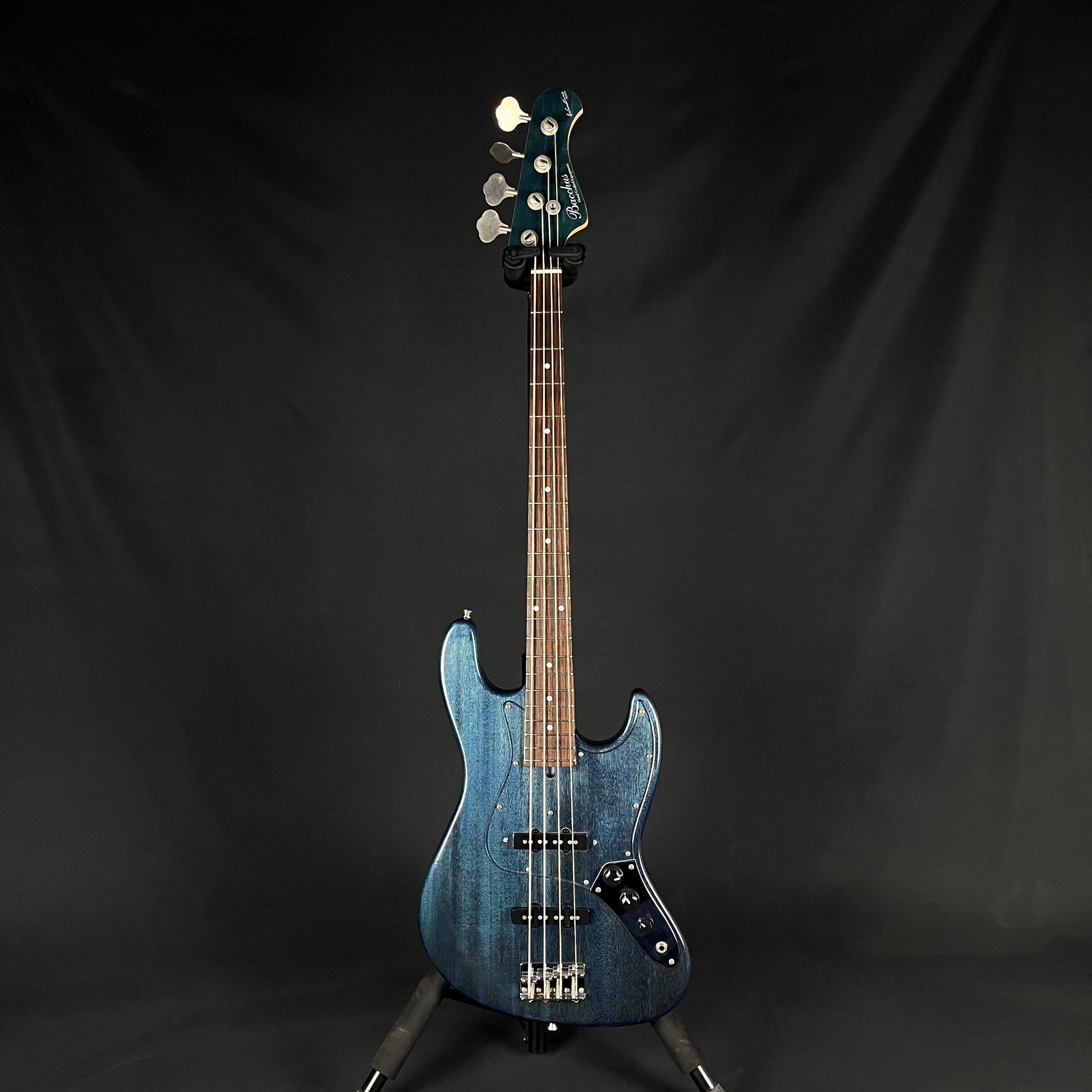 Bacchus WL-434 Bass