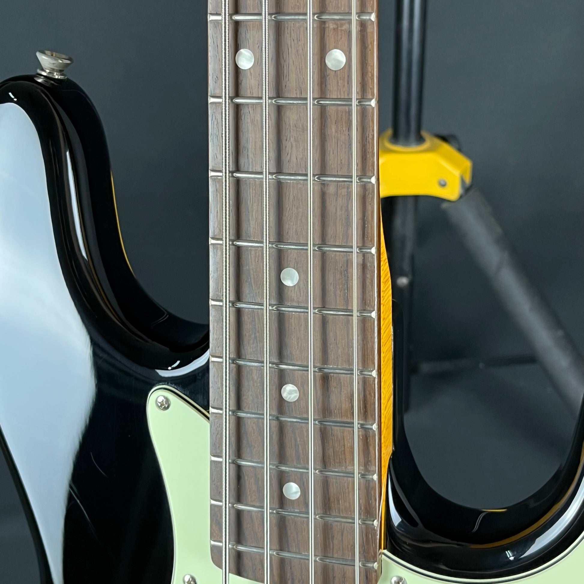 Fernandes Jazz Bass