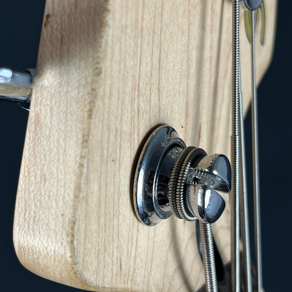 Squier Jazz Bass