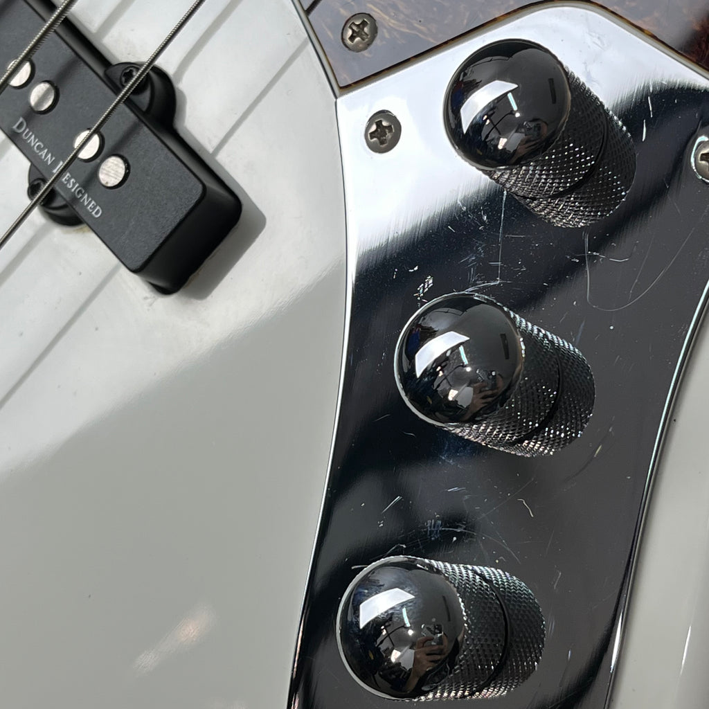 Squier Jazz Bass