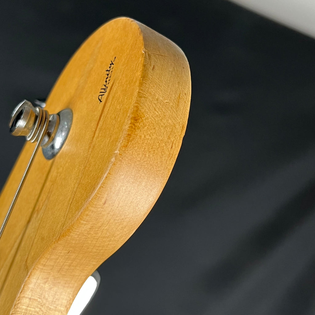 Squier Affinity Jazz Bass