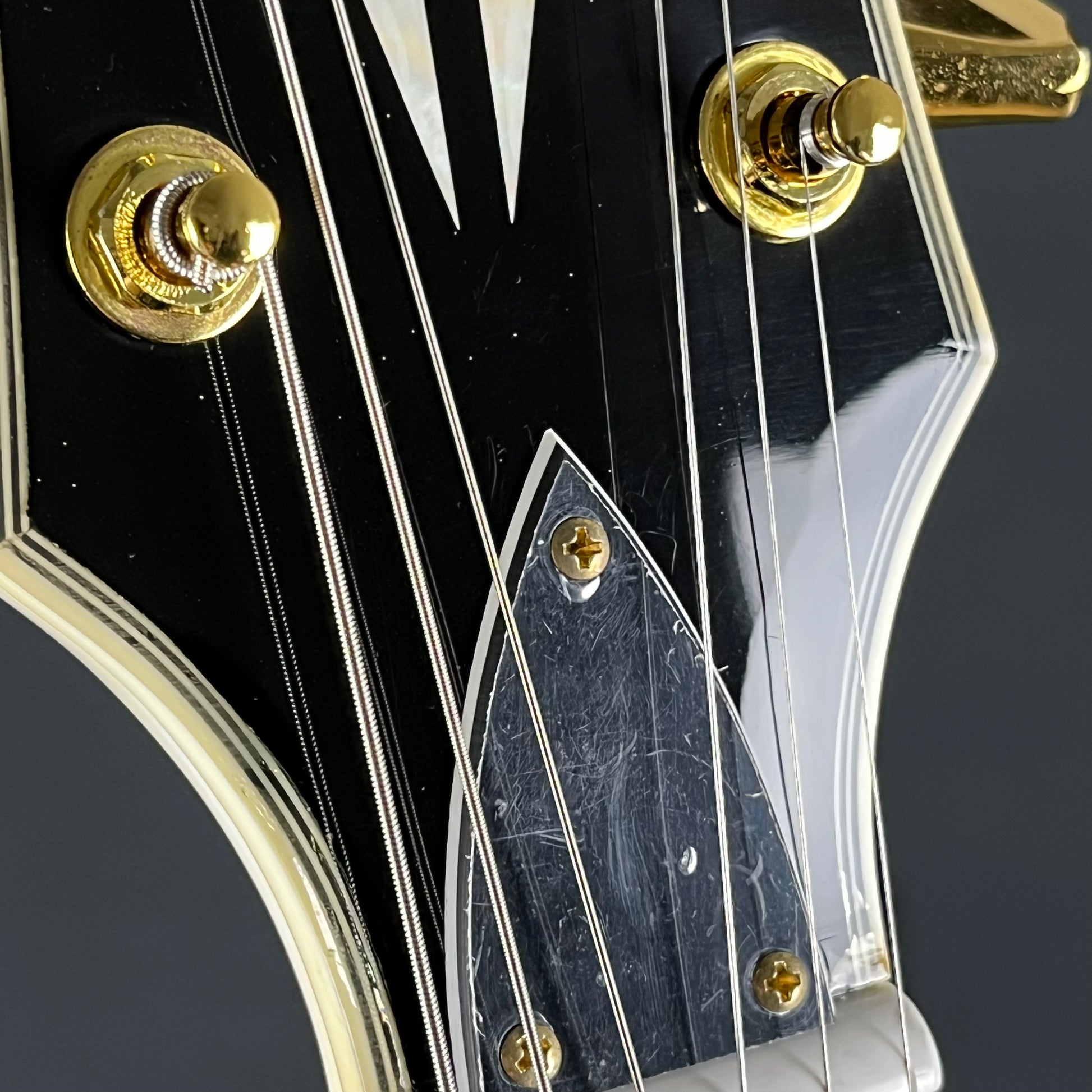 Blitz by Aria Pro II Les Paul Custom