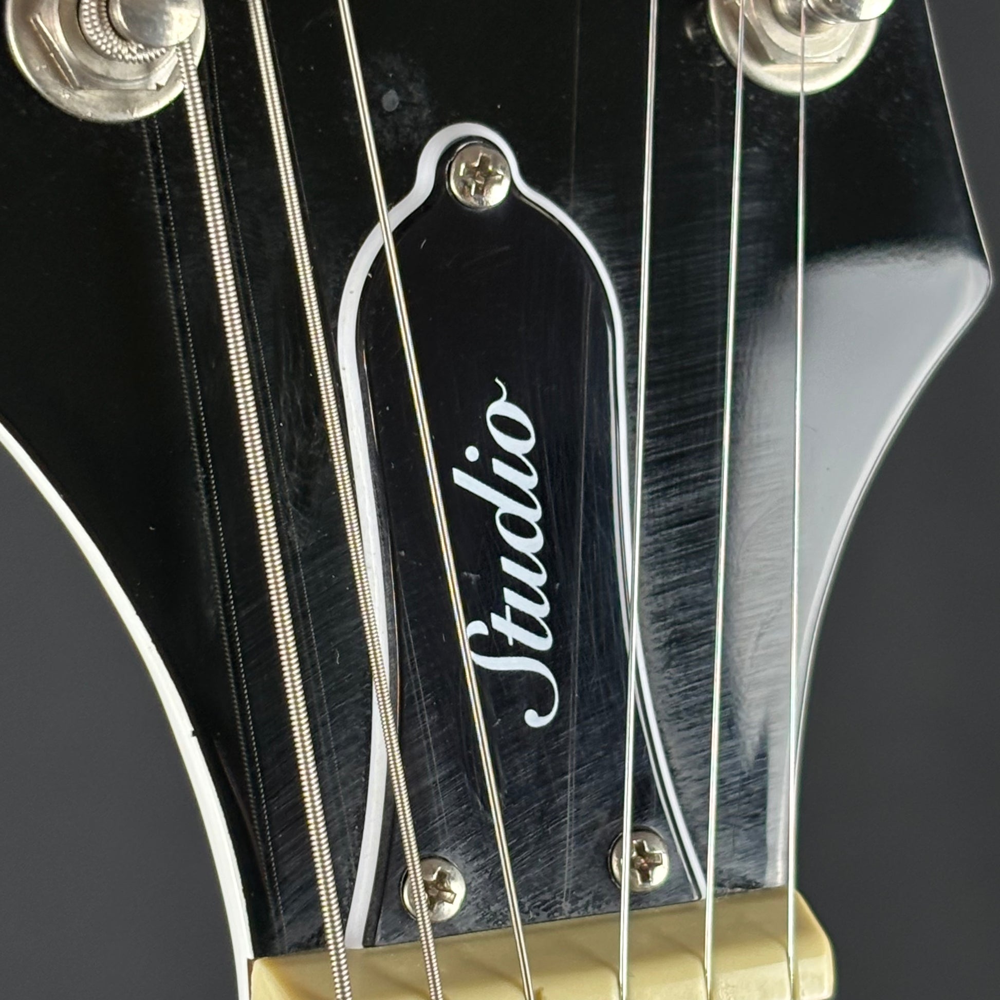 Epiphone Les Paul Studio 2022