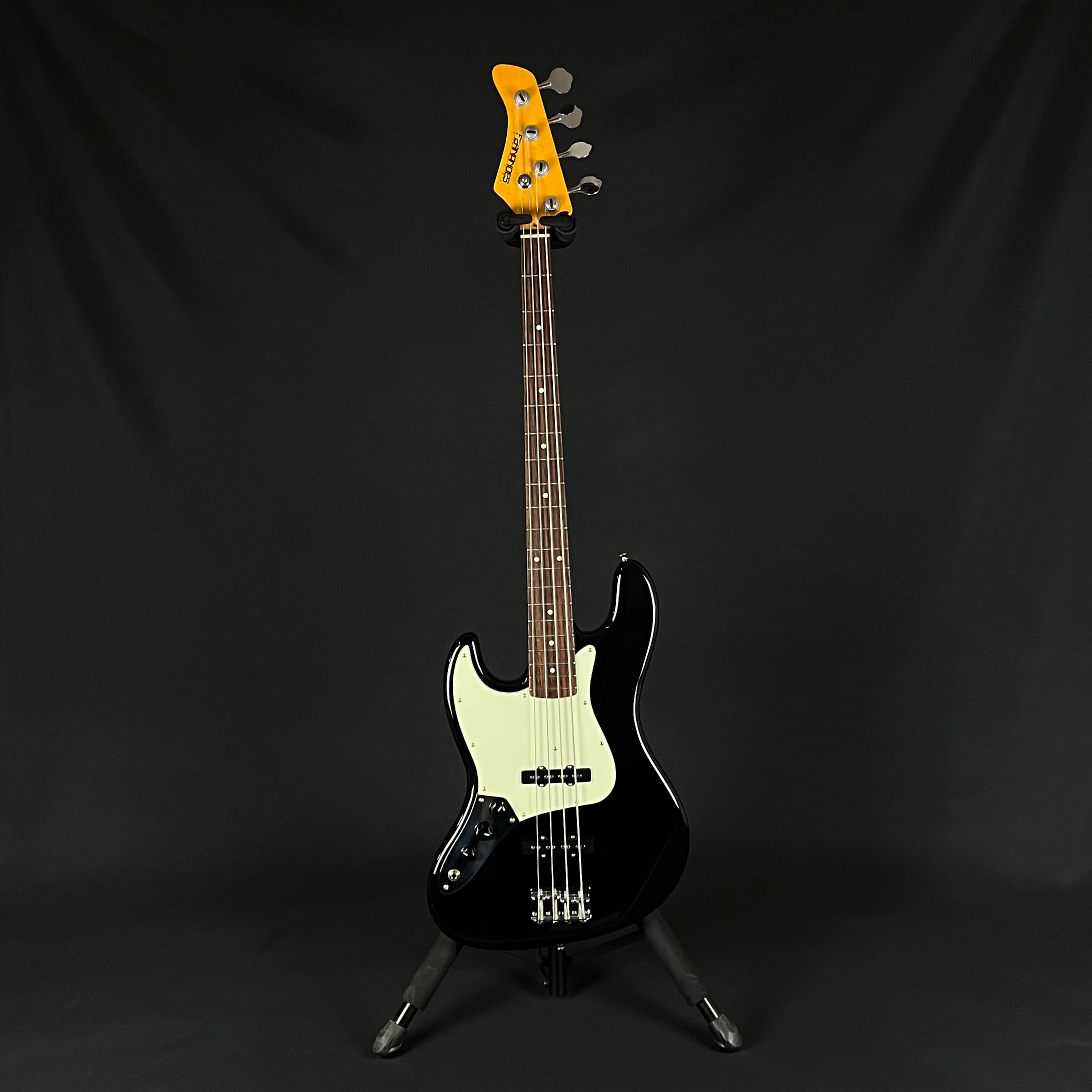 Fernandes Jazz Bass Left-Handed