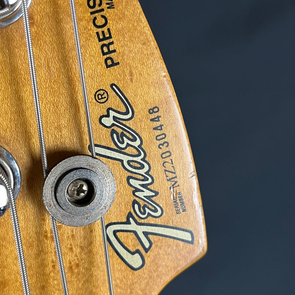 Fender Mark Hoppus Precision Bass 2002