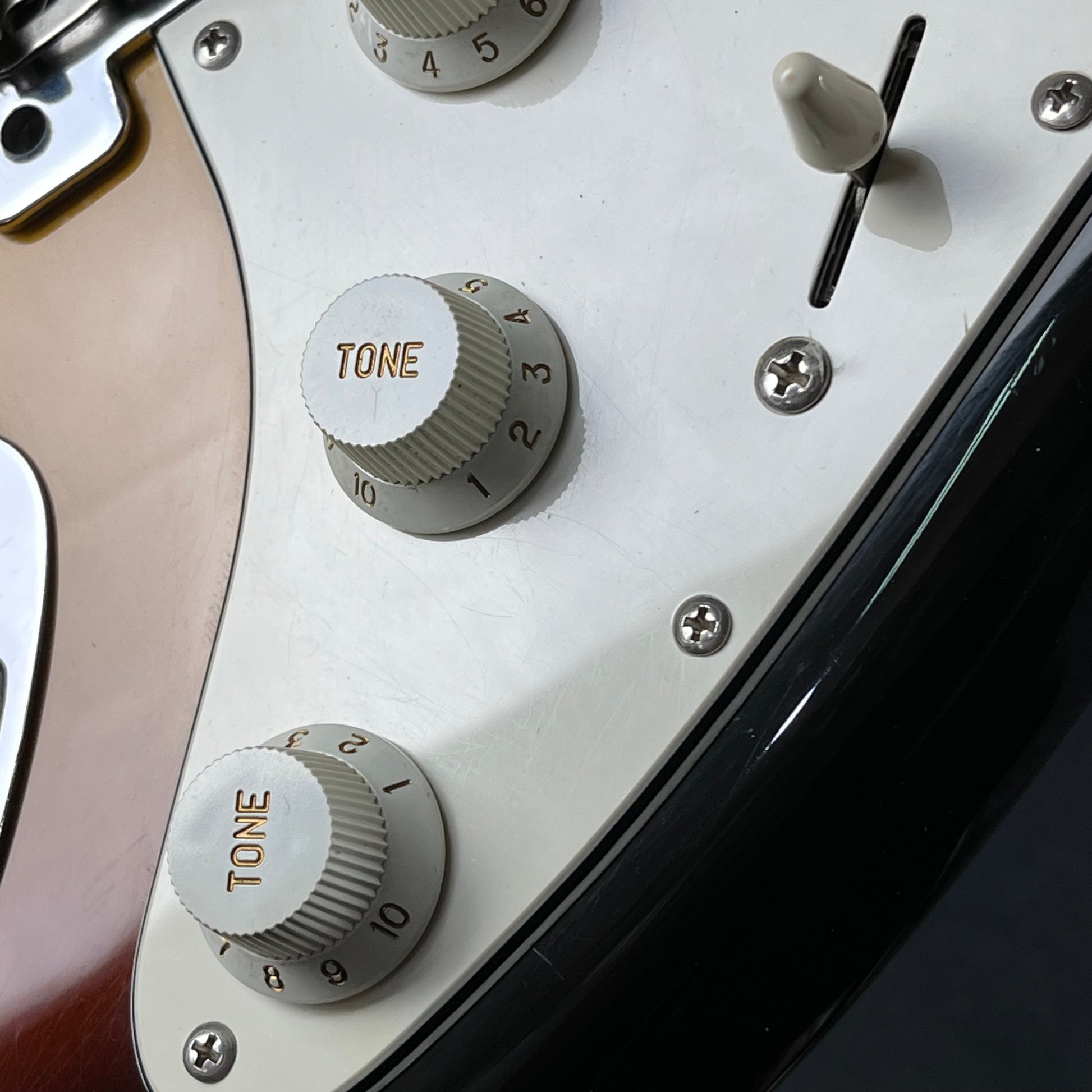 Squier Japan Silver Series Stratocaster