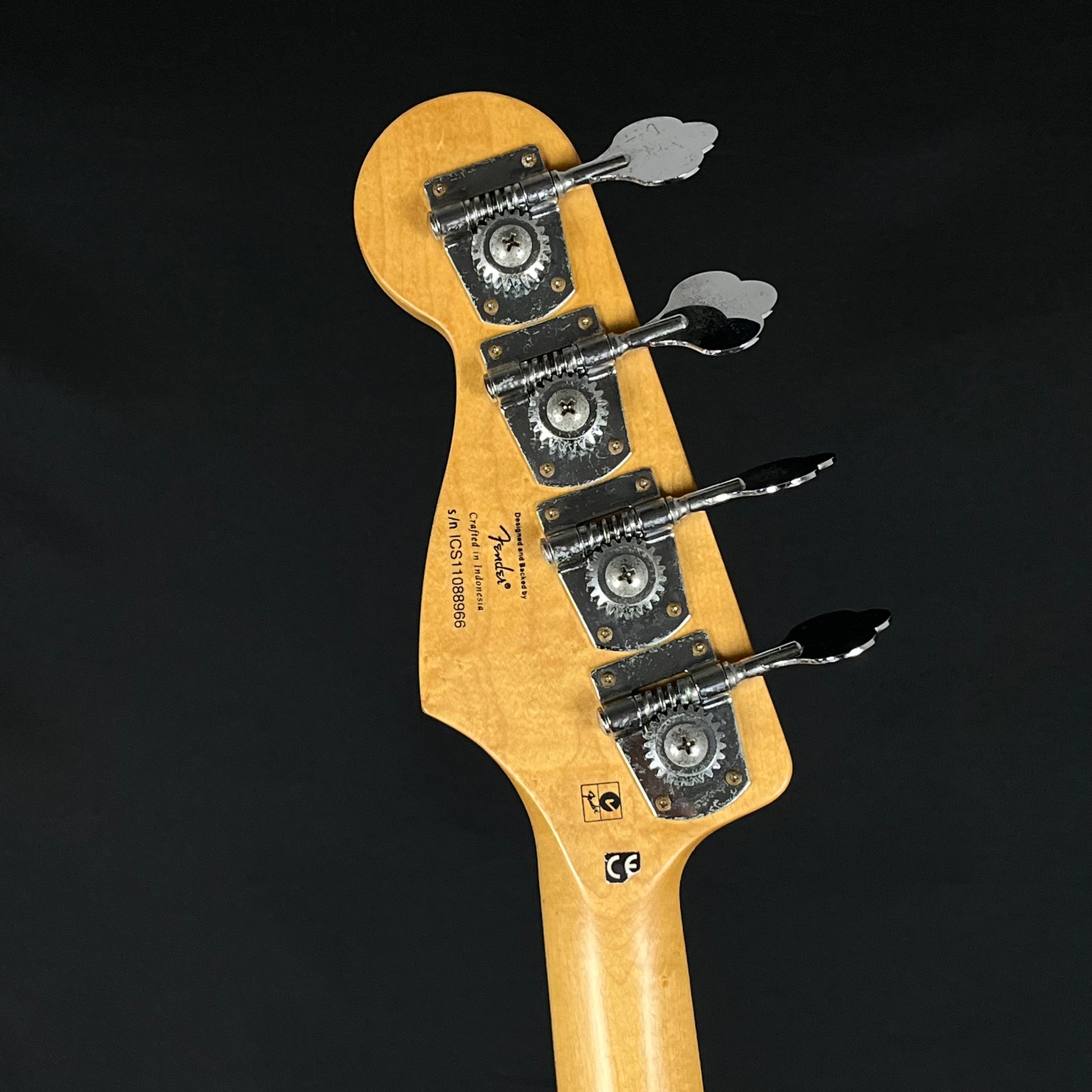 Squier Jaguar Bass