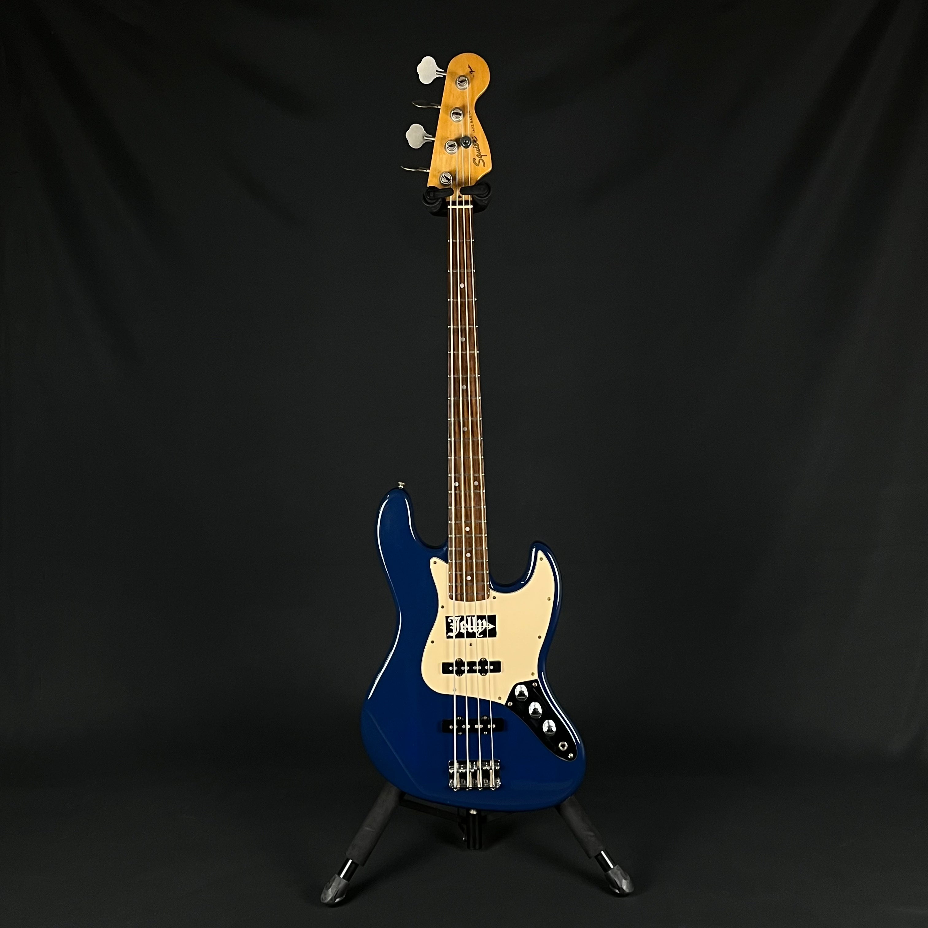 Squier Jazz Bass