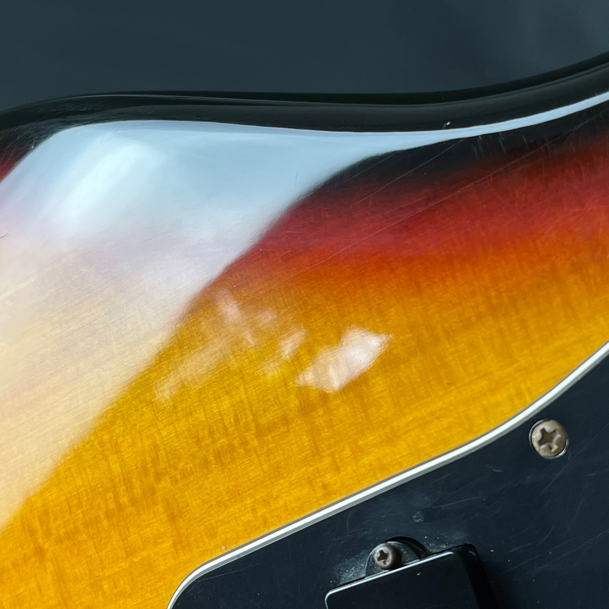 Squier Jaguar Bass