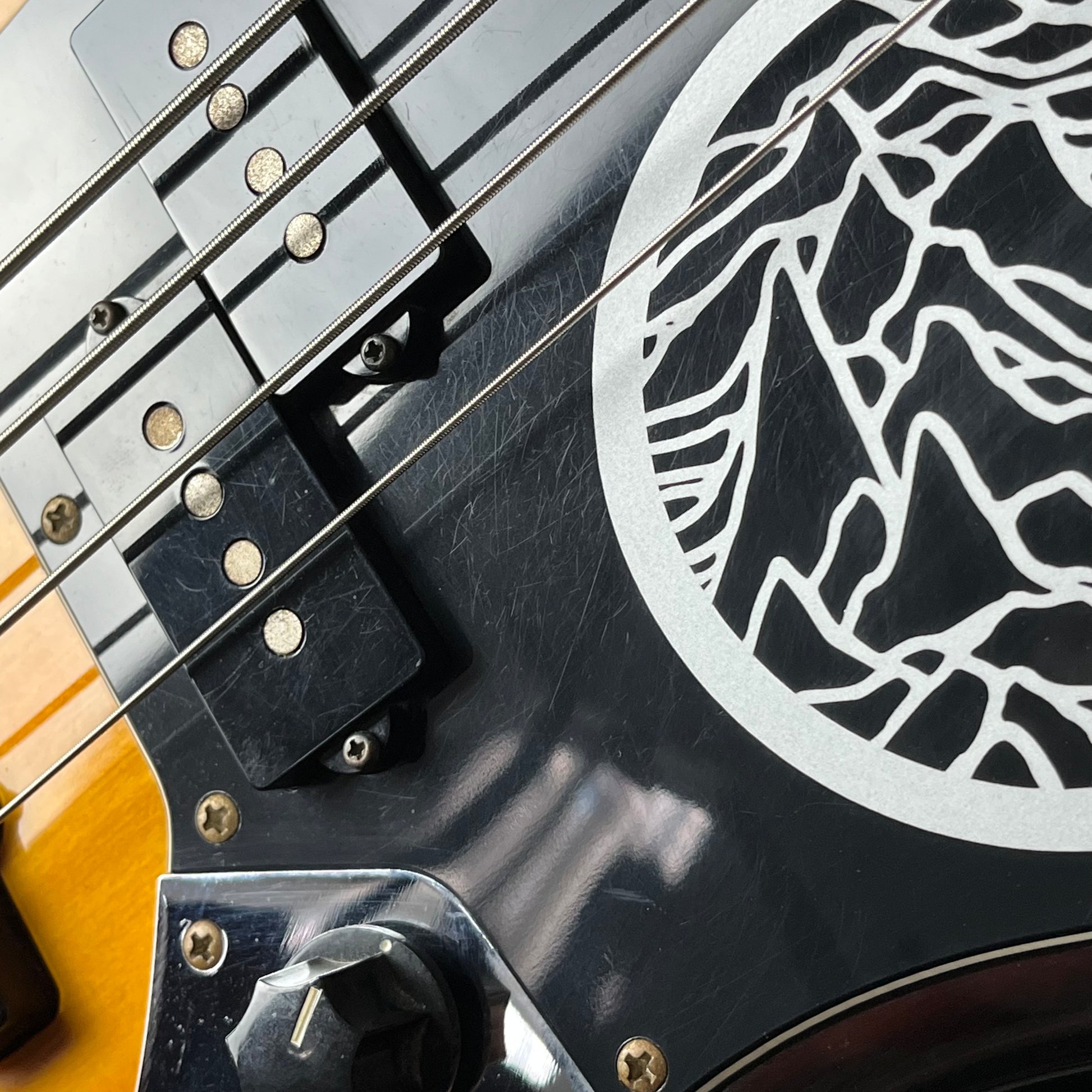 Squier Jaguar Bass