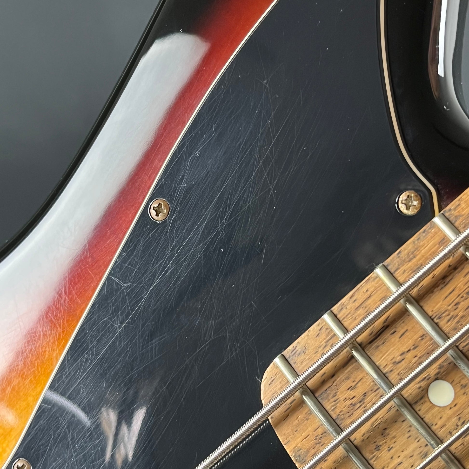 Squier Jaguar Bass