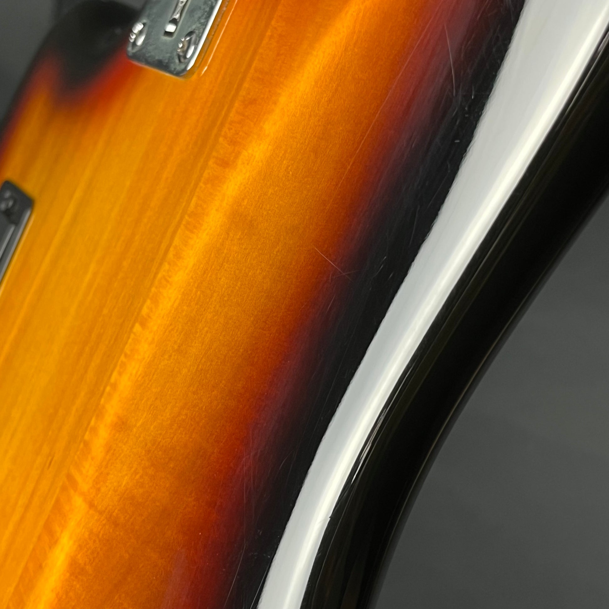 Squier Jaguar Bass