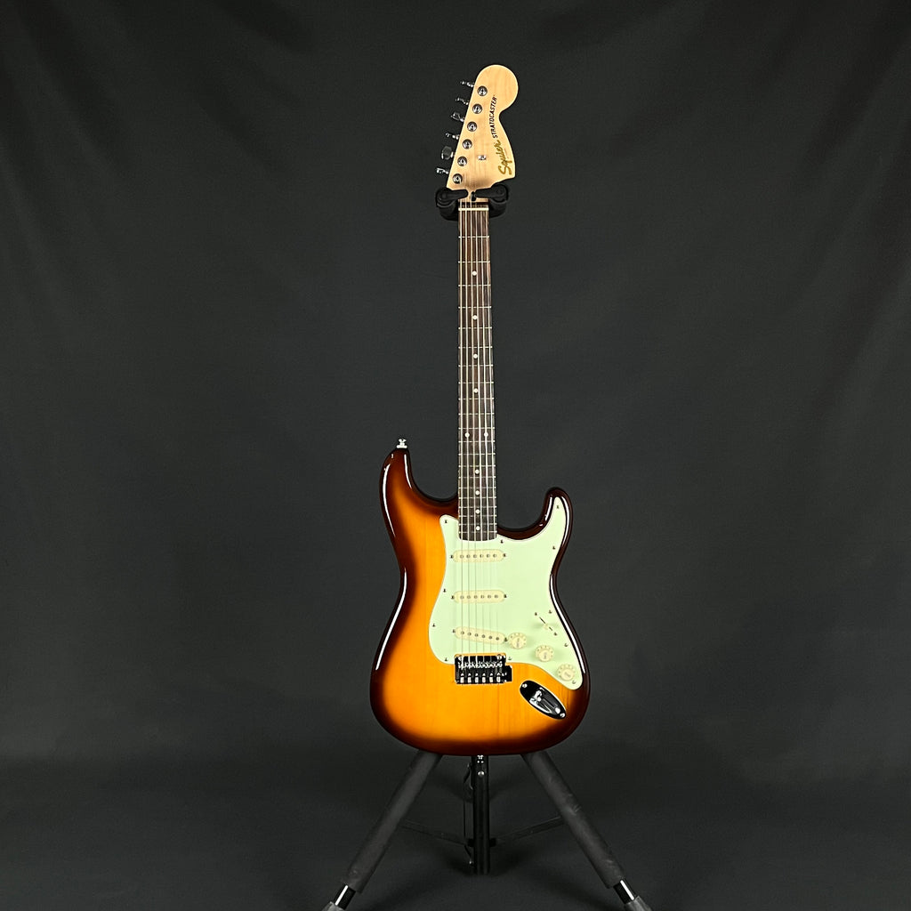 Squier FSR Affinity Stratocaster Honey Burst