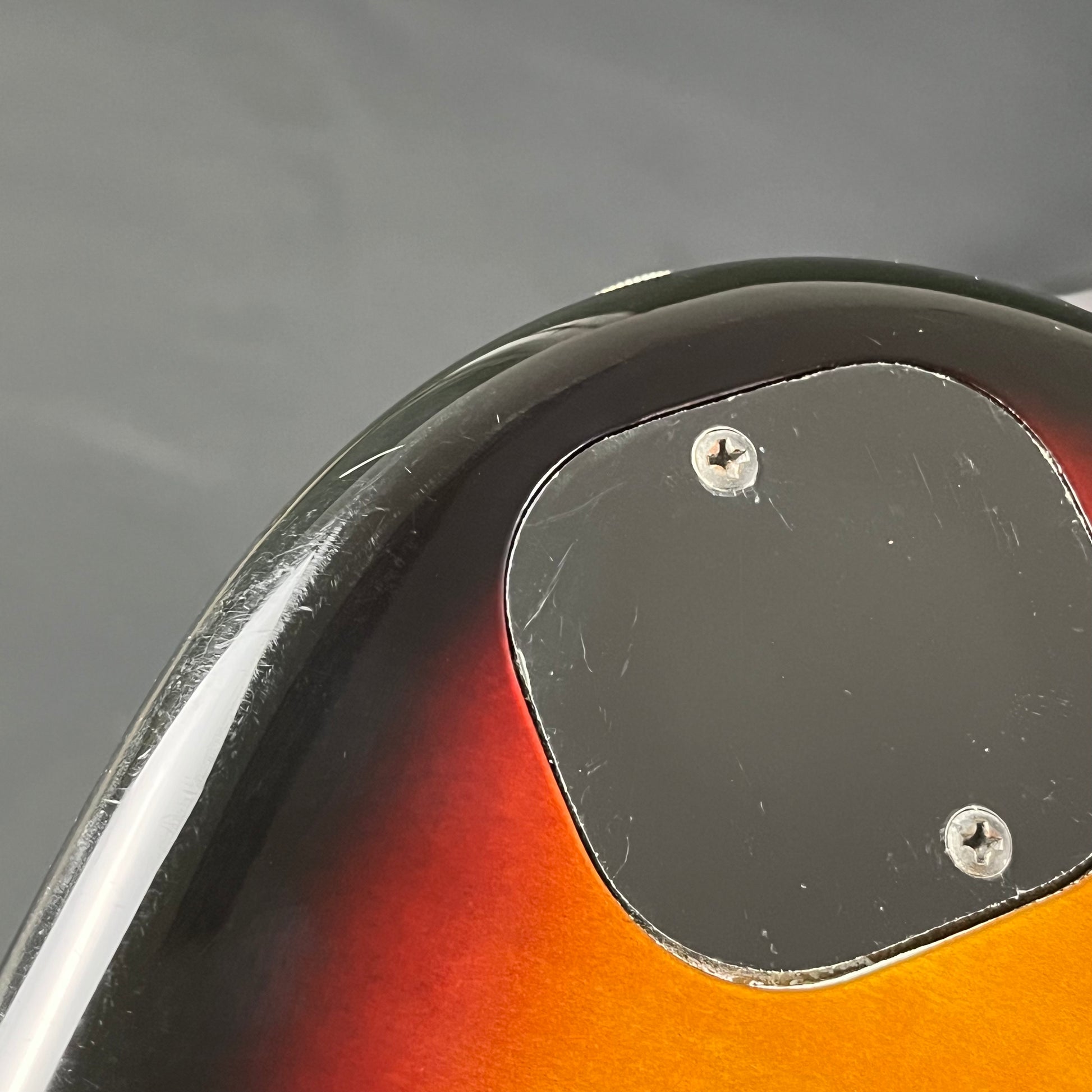 Squier Jaguar Bass
