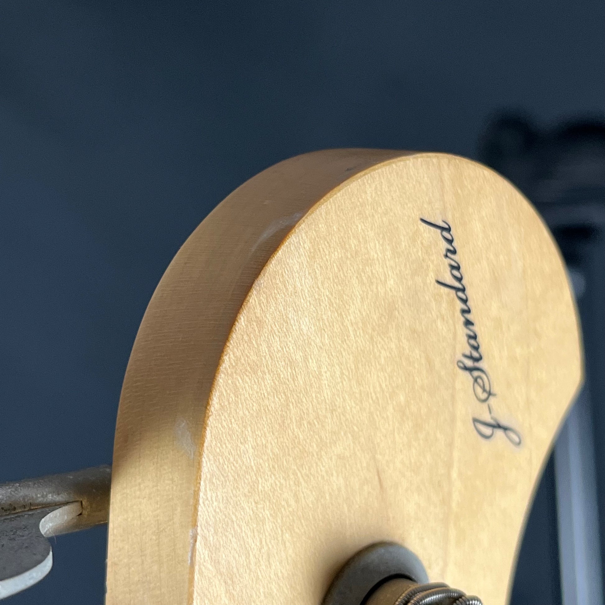 FGN Japan J-Standard Jazz Bass