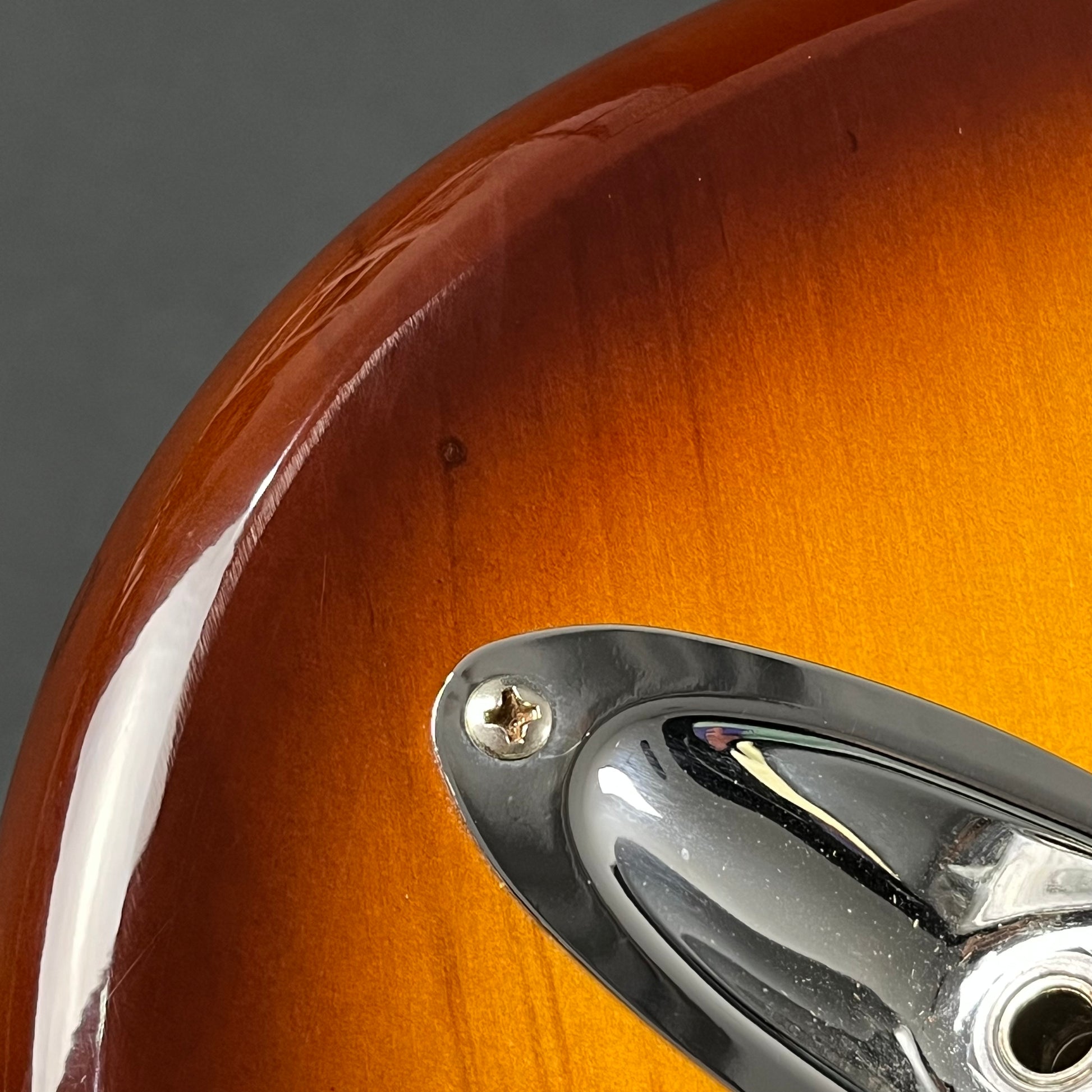 Squier FSR Affinity Stratocaster Honey Burst