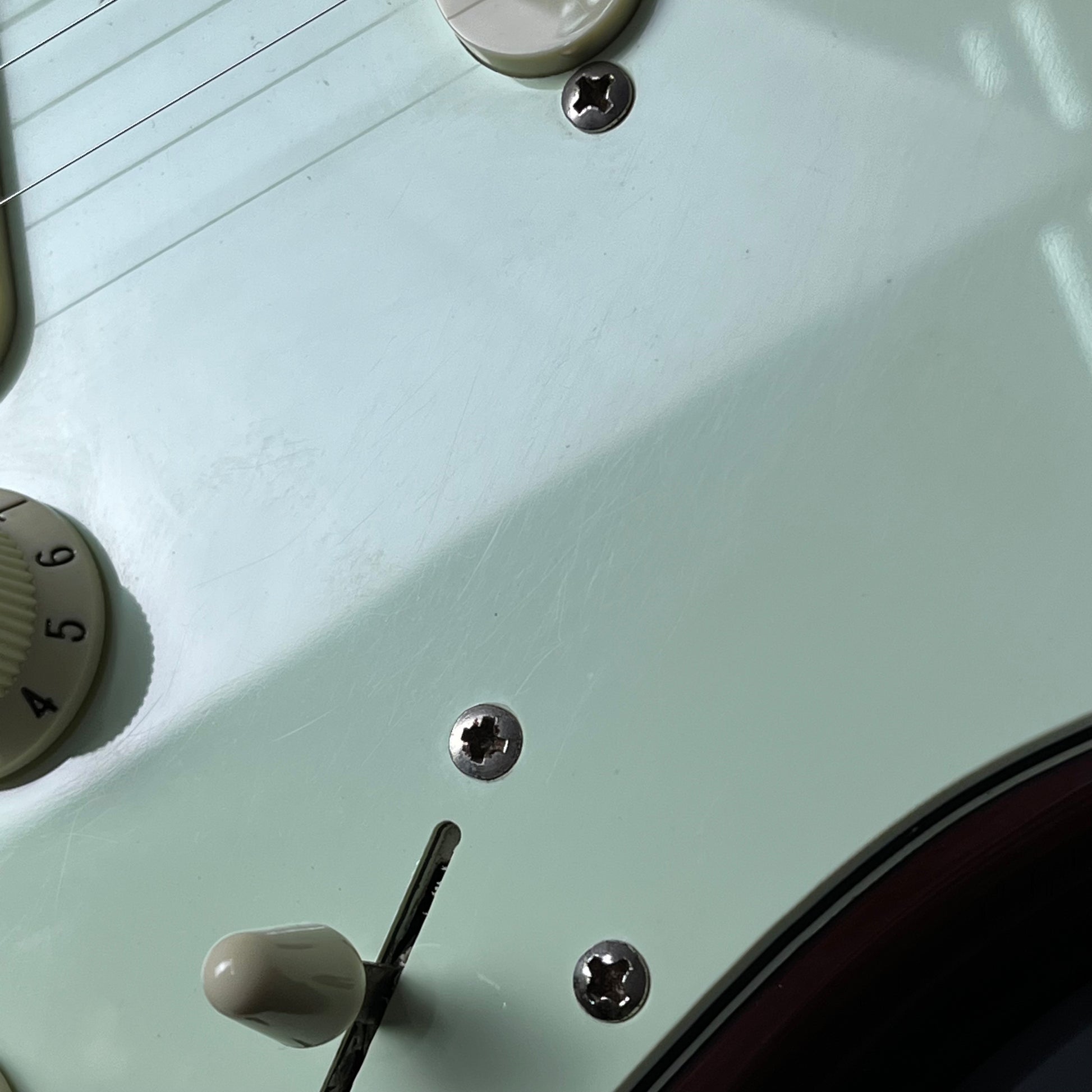 Squier FSR Affinity Stratocaster Honey Burst