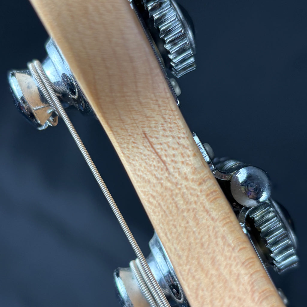 Squier Affinity Jazz Bass 2020