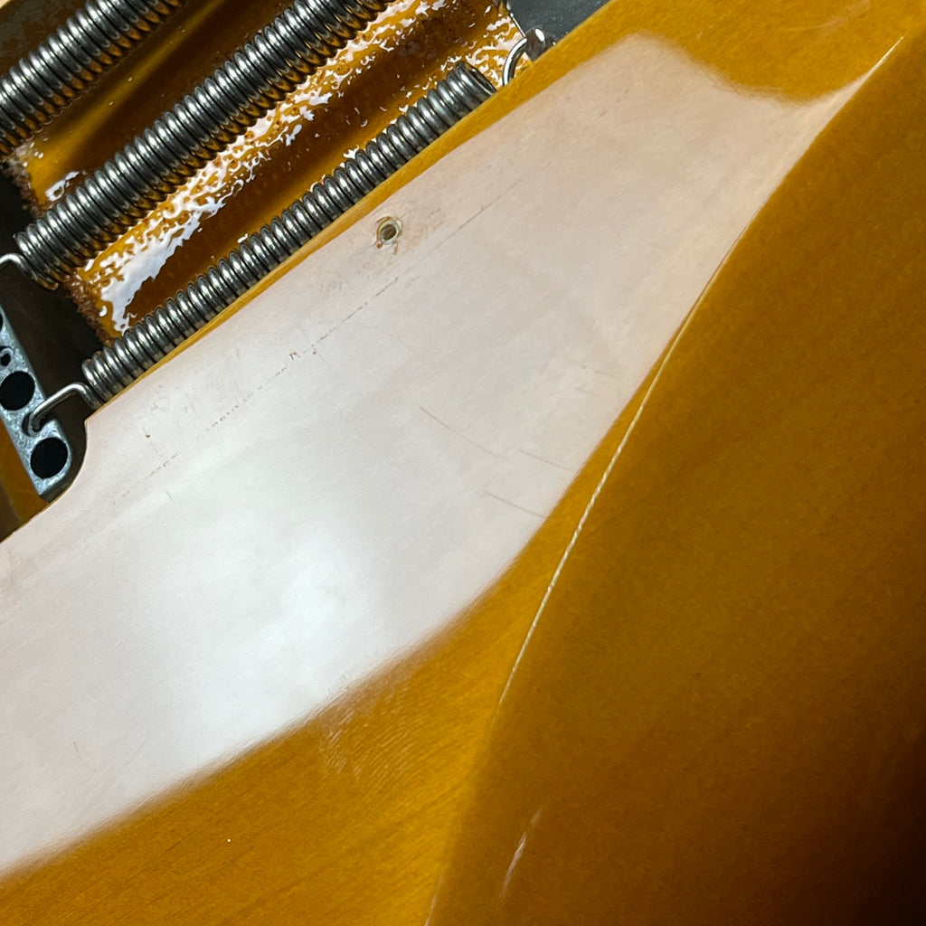 Squier FSR Affinity Stratocaster Honey Burst