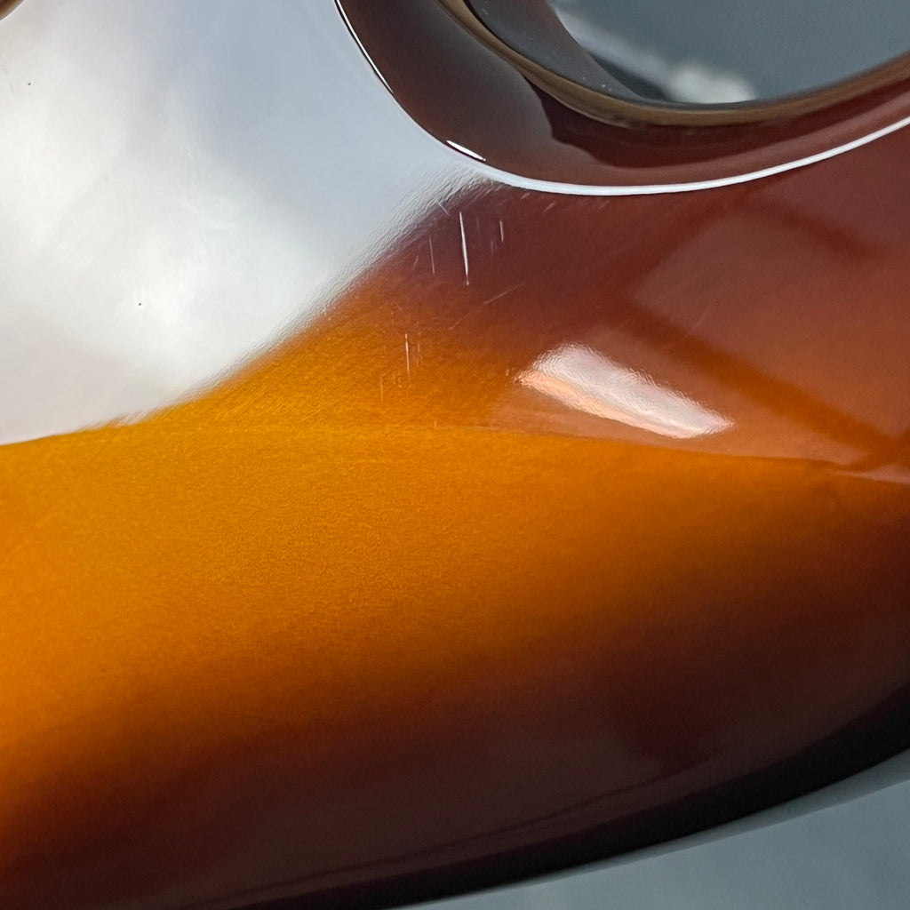 Squier FSR Affinity Stratocaster Honey Burst