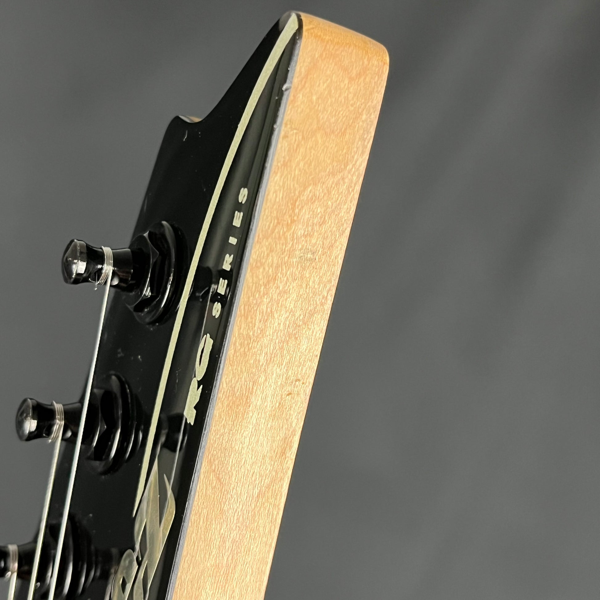 Ibanez RG470DXB
