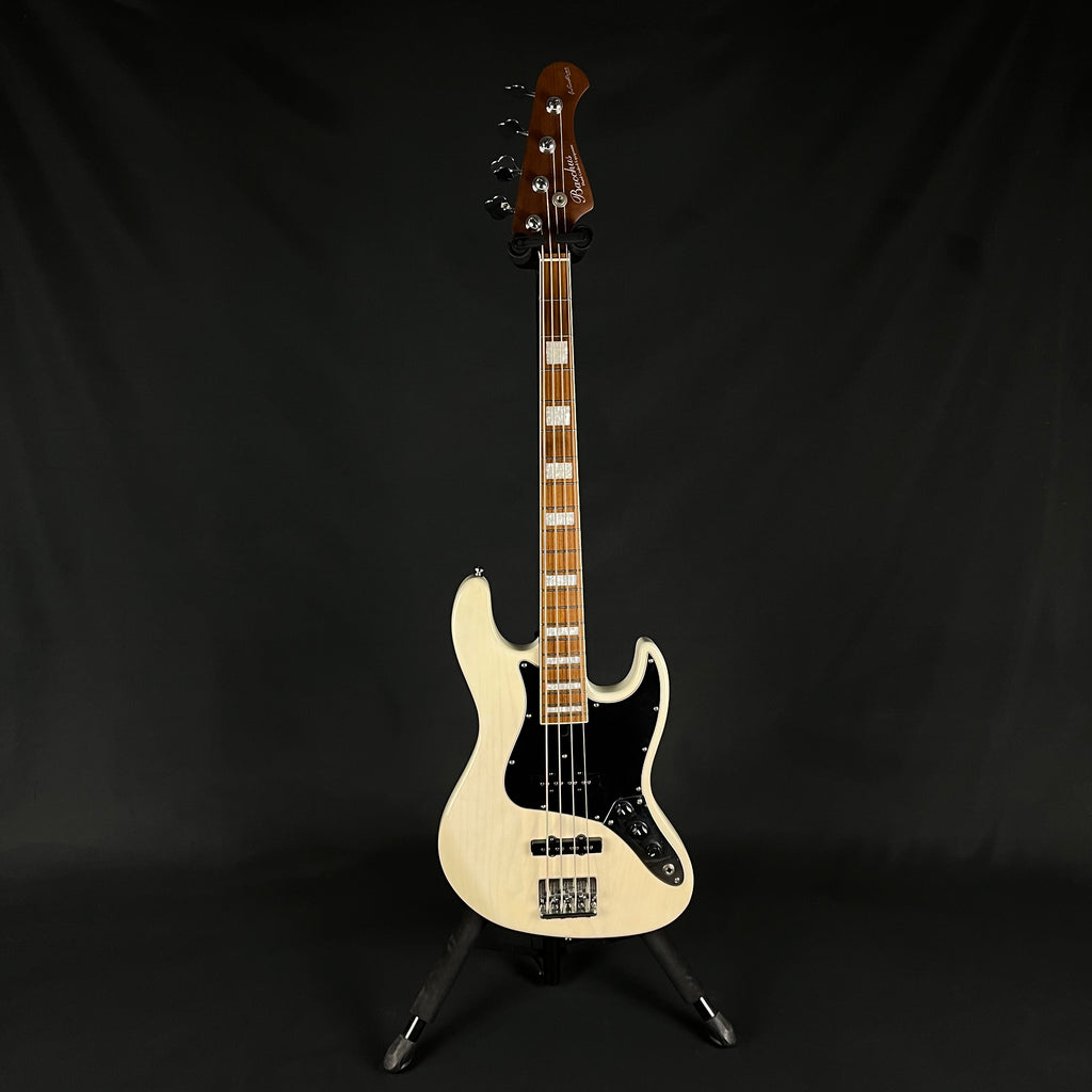 Bacchus WL4-ASH RSM/M
