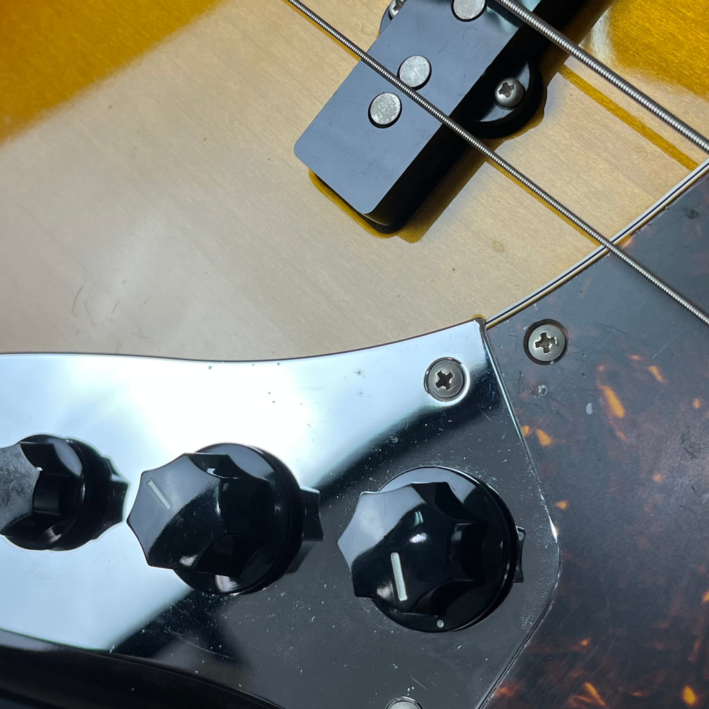 Fender Japan Classic 60s Jazz Bass 2012